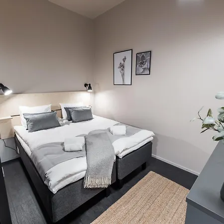 Lägenhetshotell Forenom And Tikkurila 3*