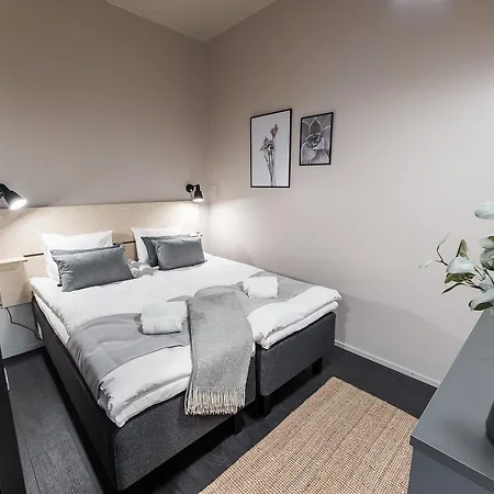Апарт-отель Forenom And Tikkurila 3*